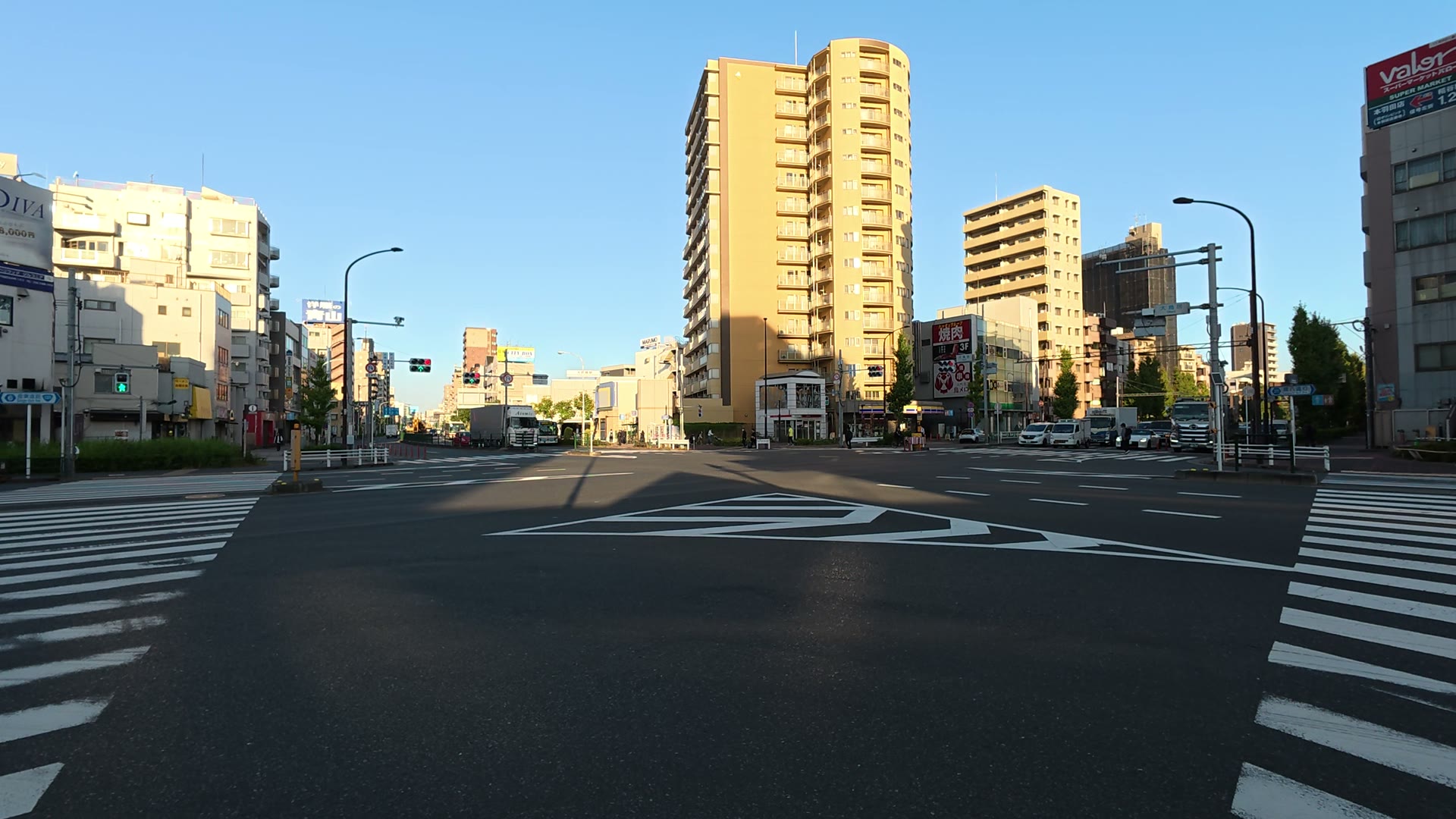 鳥居のない交差点